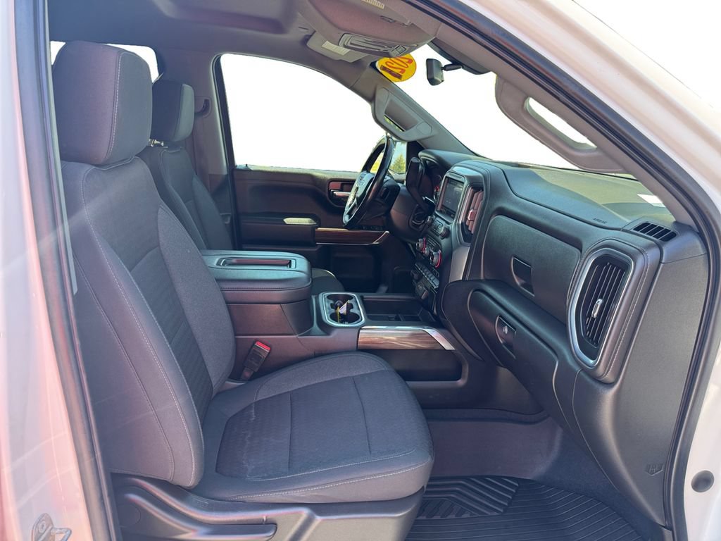 Used 2021 Chevrolet Silverado 1500 RST AWD/4WD image 17