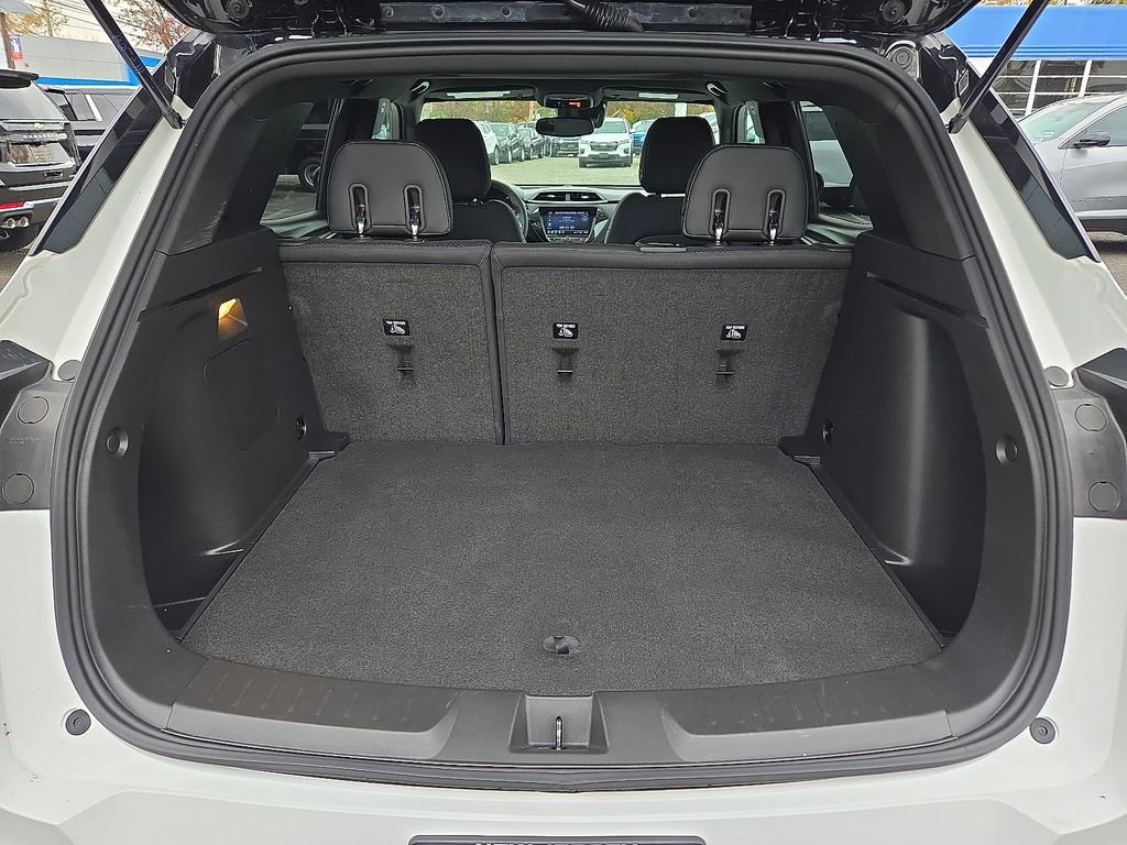 Used 2023 Chevrolet TrailBlazer RS w/ Convenience Package image 33