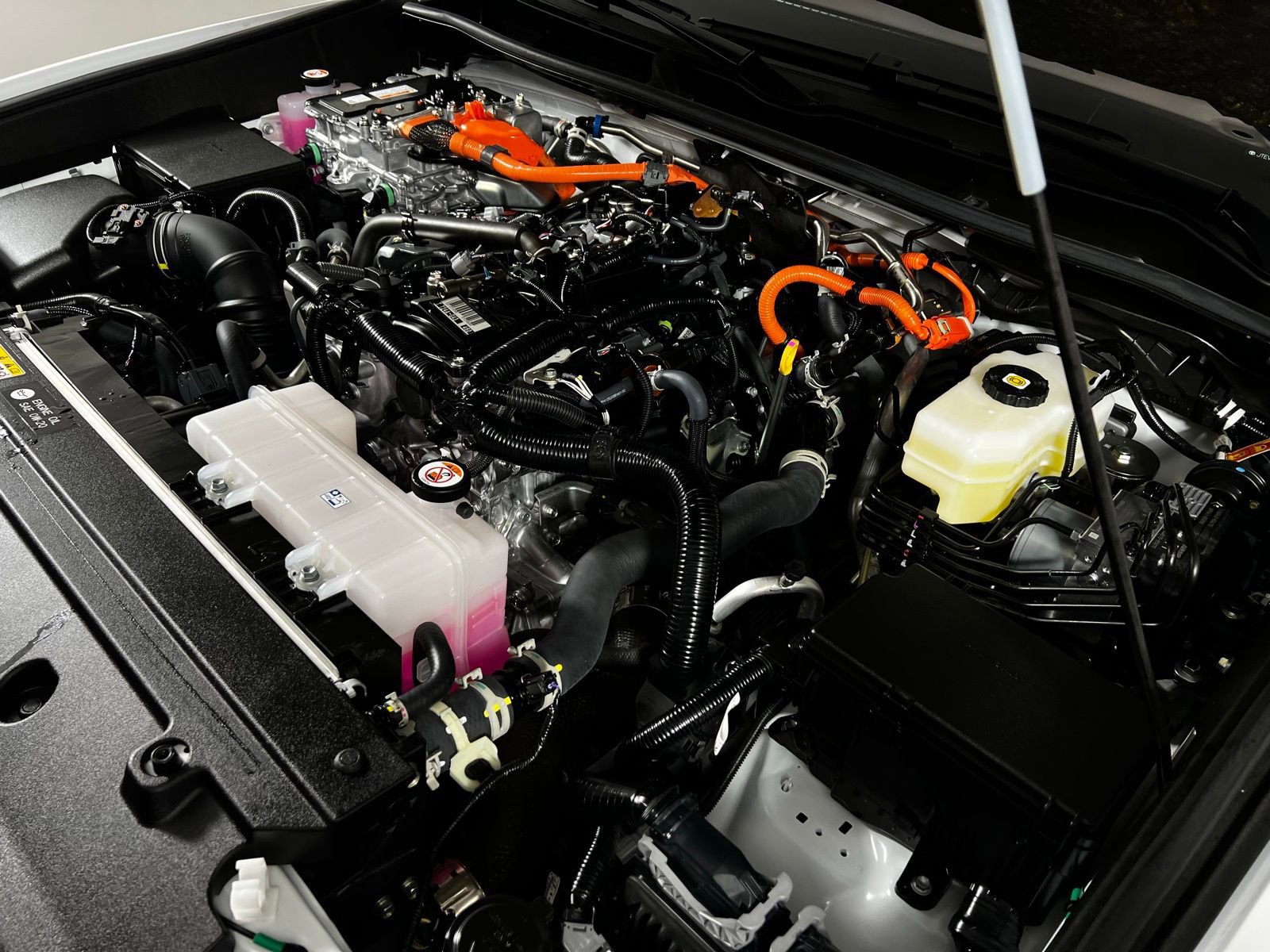 Certified 2025 Toyota 4Runner TRD Off-Road image 11