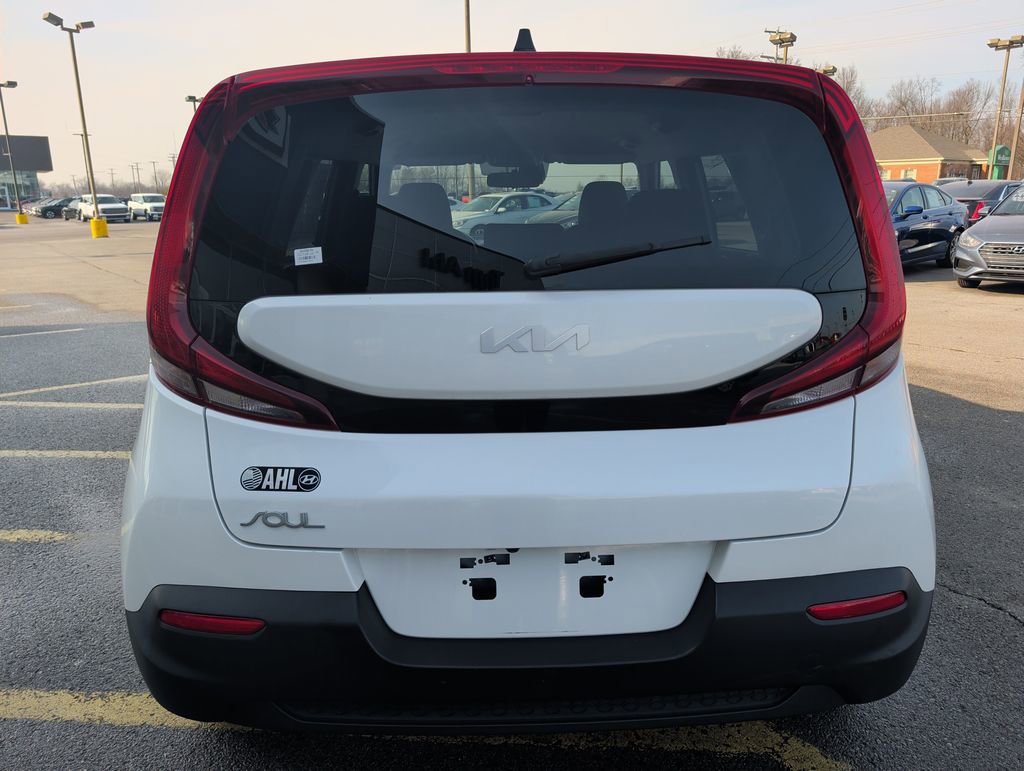 Used 2022 Kia Soul LX w/ Technology Package image 6