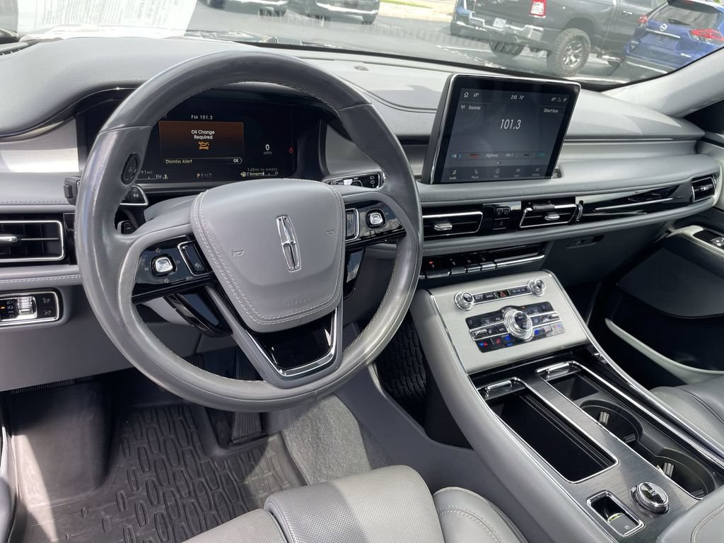 Used 2020 Lincoln Aviator Reserve w/ Equipment Group 202A AWD/4WD image 11