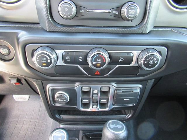 Used 2020 Jeep Wrangler Unlimited Sport S image 23