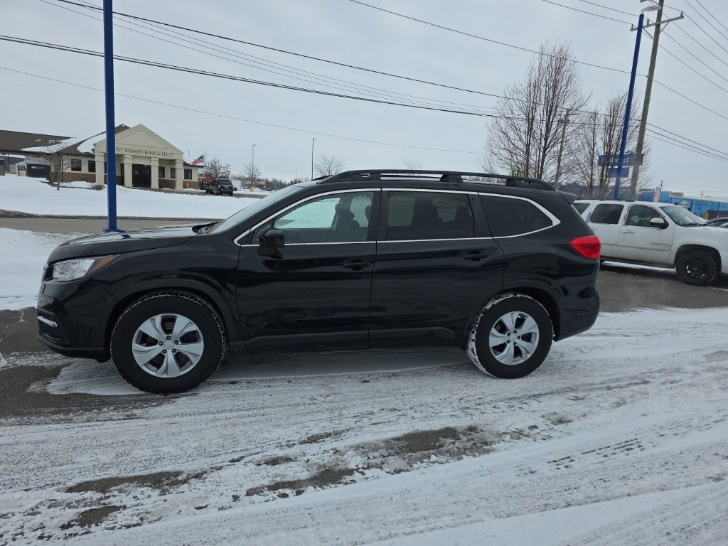 Used 2022 Subaru Ascent Premium w/ Convenience Package image 2