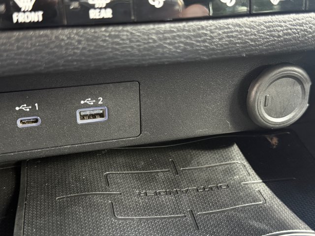 Used 2023 Mitsubishi Outlander SE AWD/4WD image 21