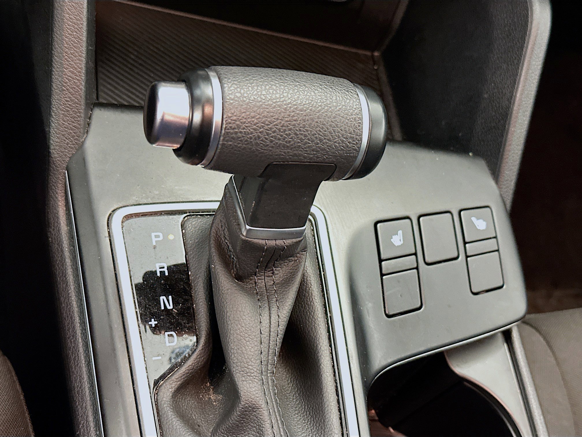 Used 2024 Kia Sportage LX image 24