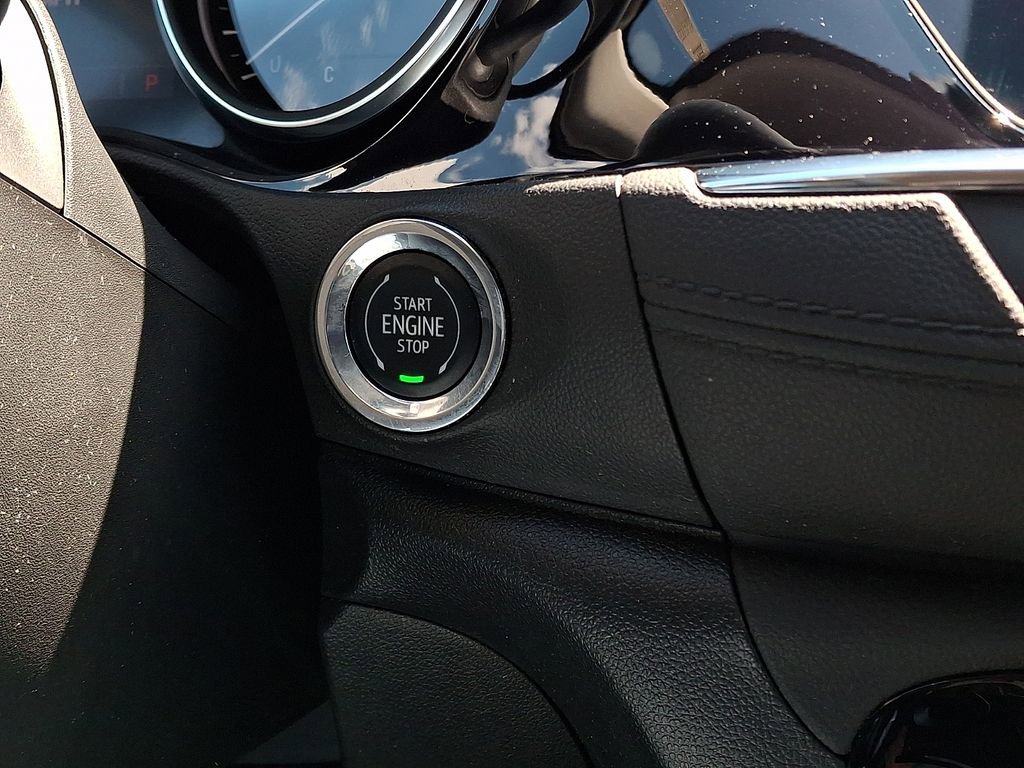 Used 2023 Buick Encore GX Preferred w/ Cold Weather Comfort Package FWD image 22