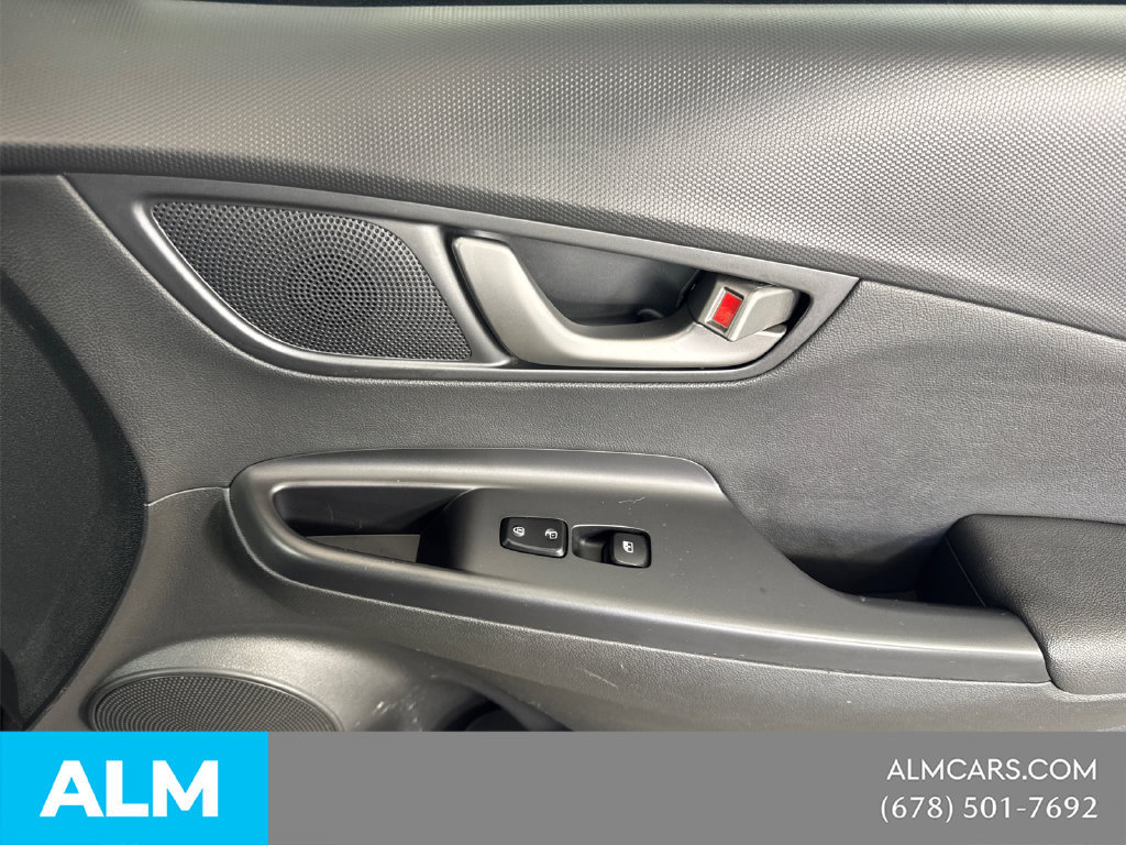 Used 2019 Hyundai Kona Ultimate FWD image 17