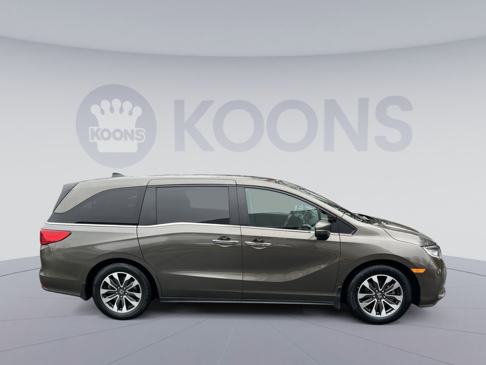 Used 2023 Honda Odyssey EX-L image 6