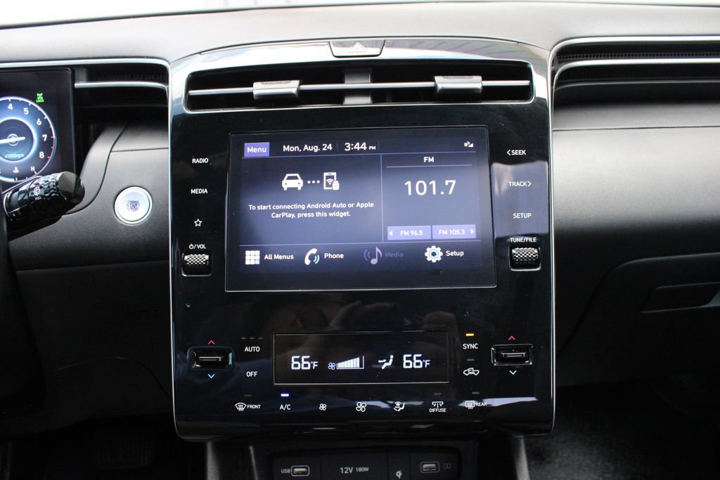 Used 2022 Hyundai Santa Cruz SEL Premium AWD/4WD image 15