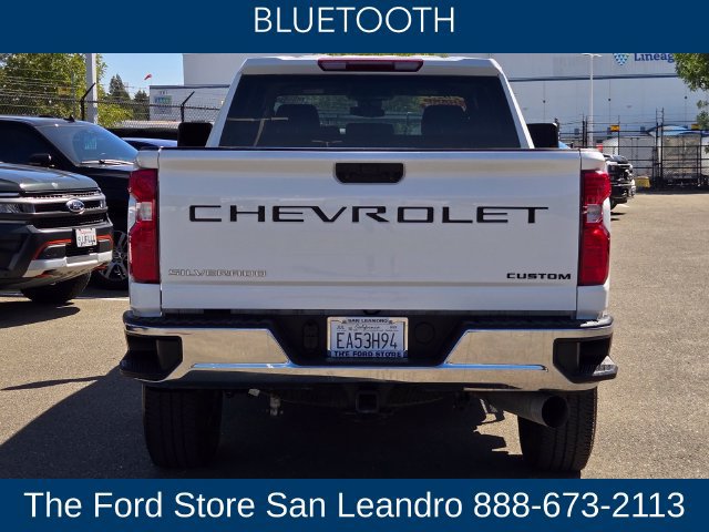 Used 2025 Chevrolet Silverado 2500 LT AWD/4WD image 7