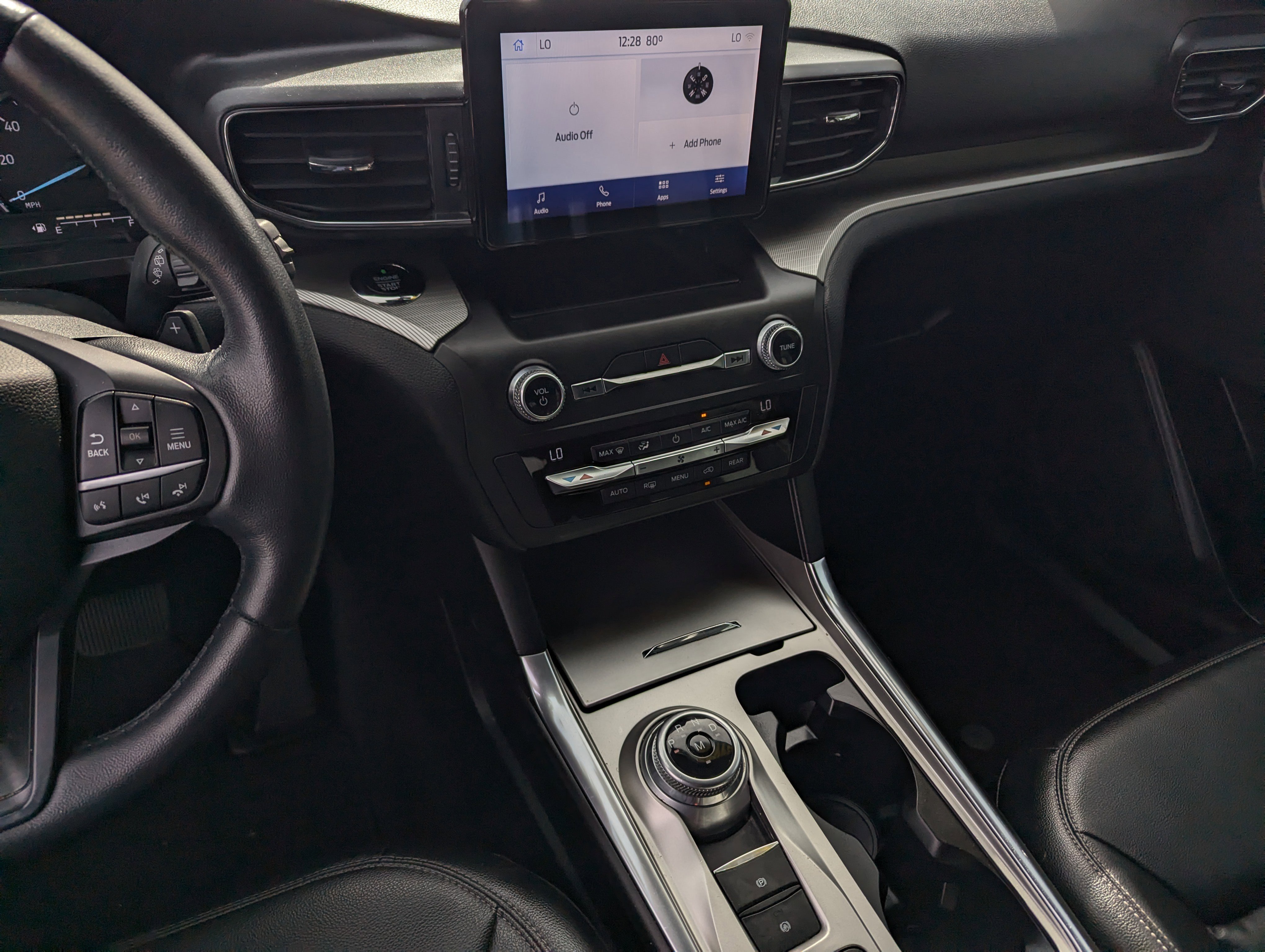 Used 2020 Ford Explorer XLT w/ Equipment Group 202A image 10