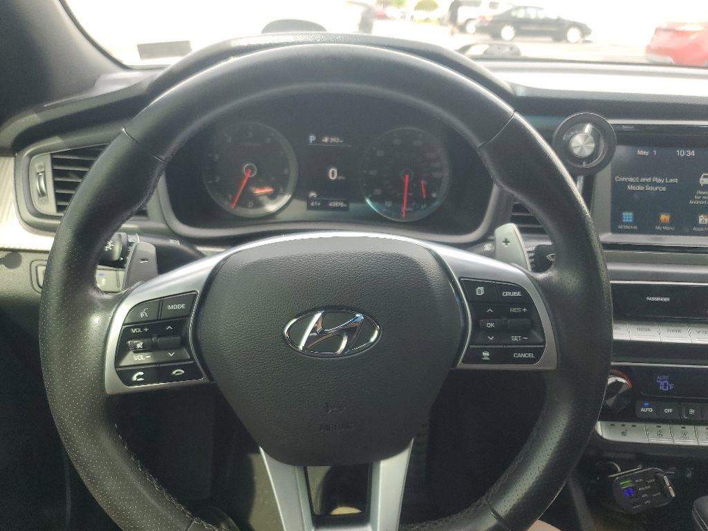 Used 2019 Hyundai Sonata Sport w/ Tech Package 03 FWD image 16