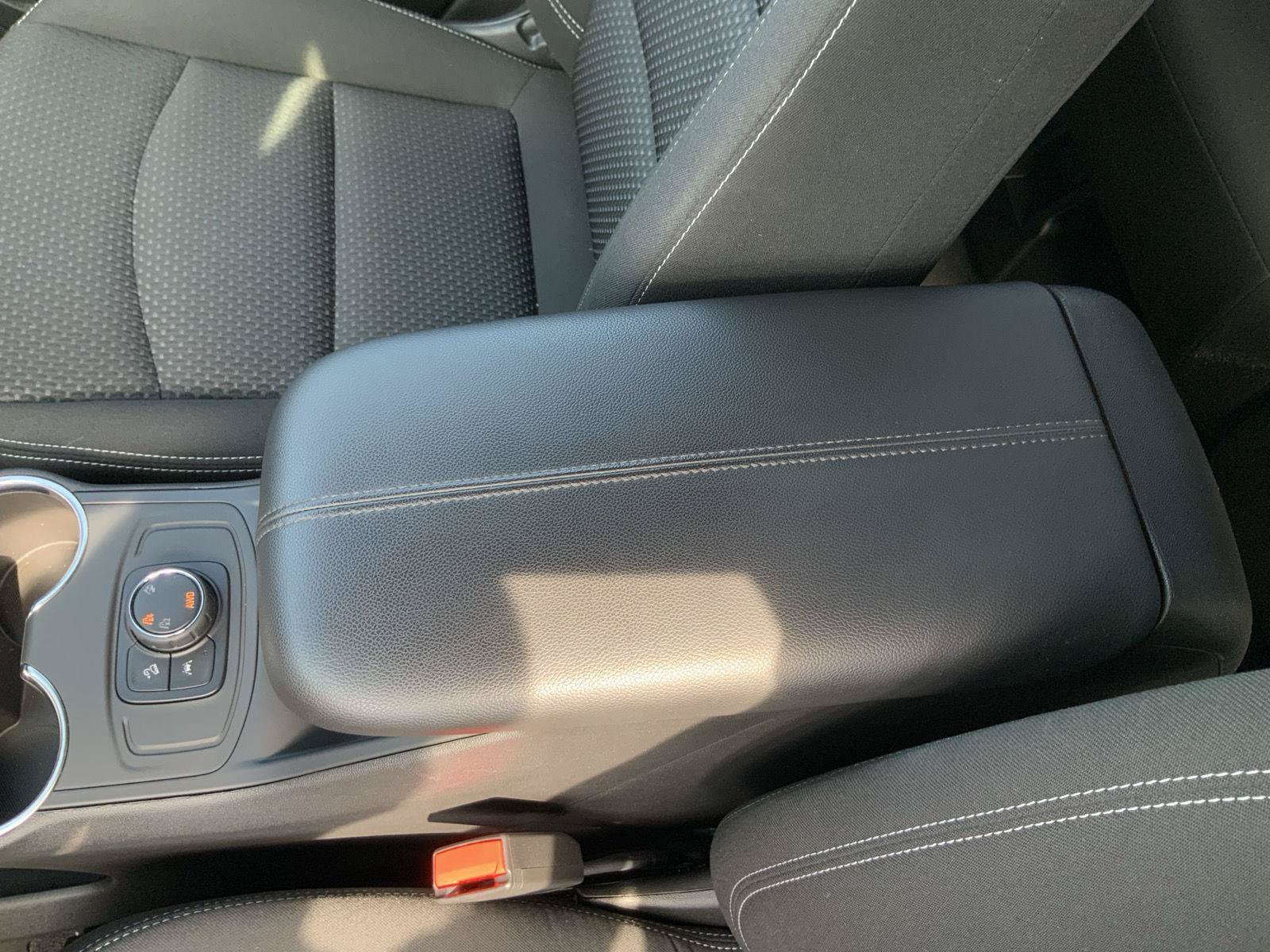 Used 2023 GMC Terrain SLE AWD/4WD image 44