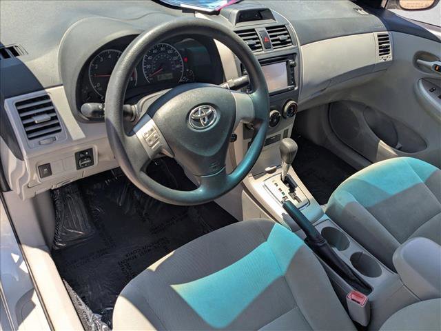 Used 2013 Toyota Corolla LE FWD image 10