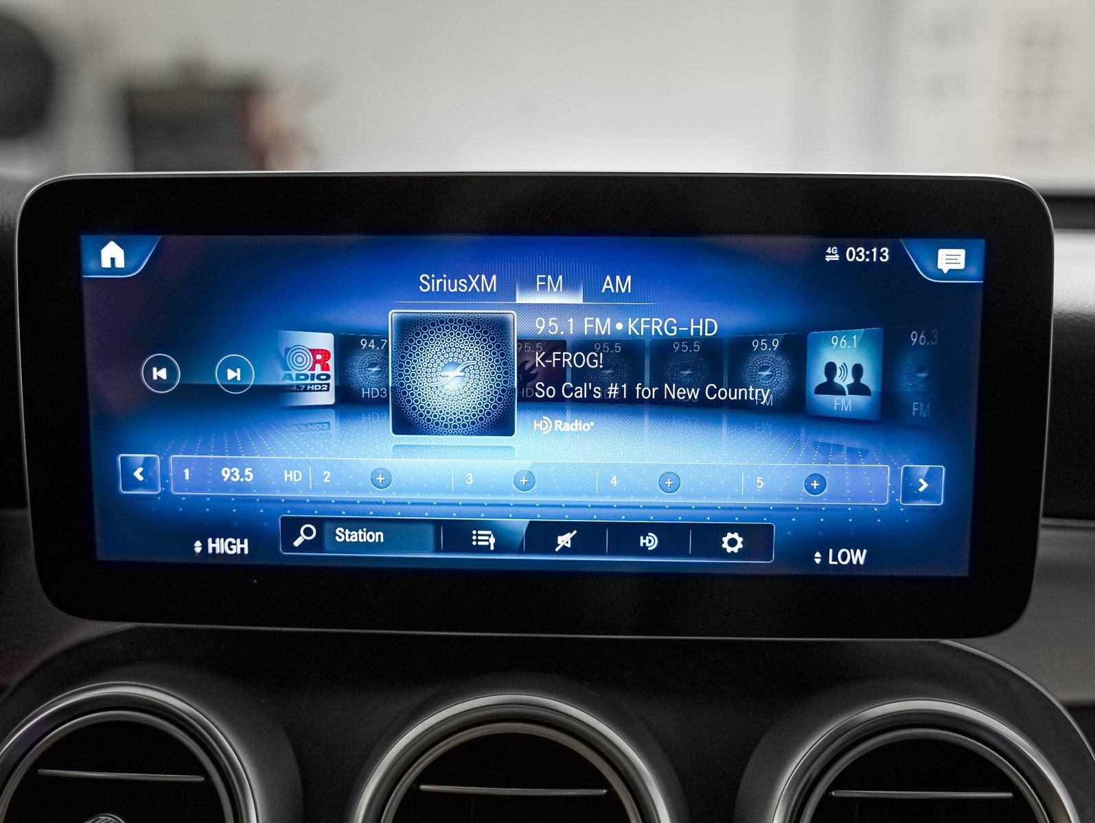 Used 2022 Mercedes-Benz GLC 300 image 16