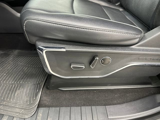 Certified 2024 Ford F150 Lariat w/ Equipment Group 502A High image 42