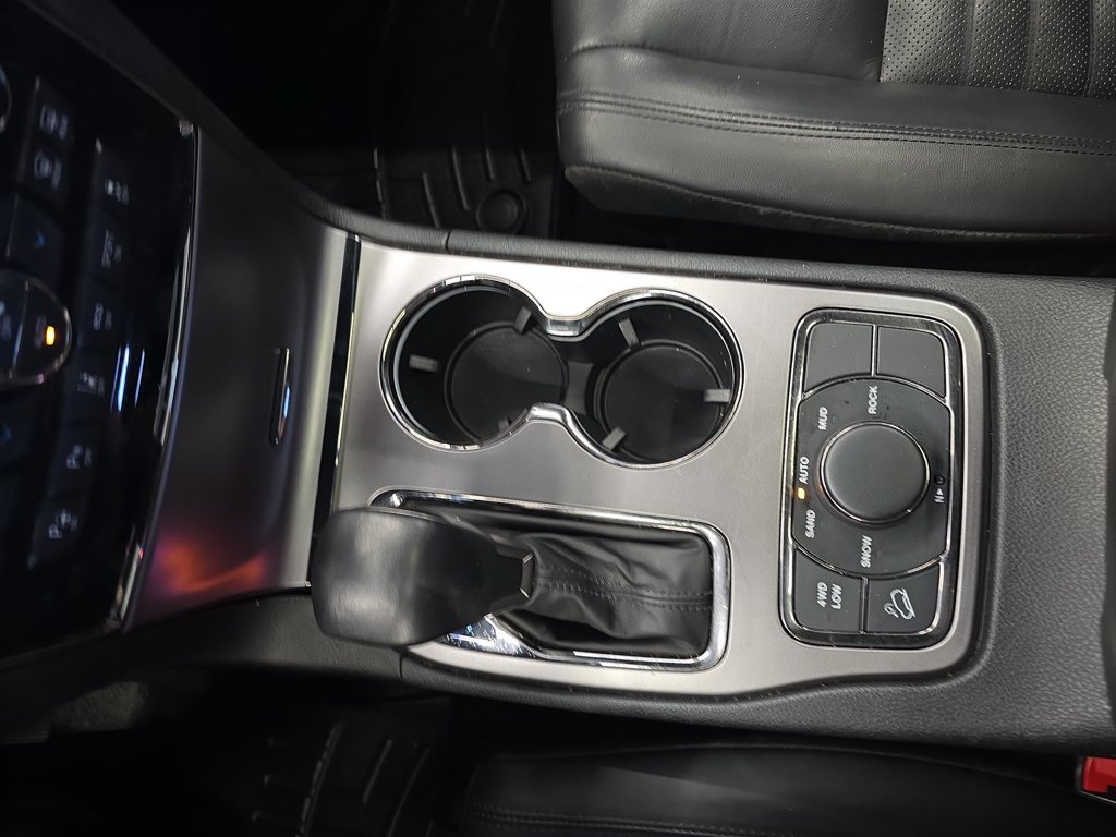 Used 2020 Jeep Grand Cherokee Limited X AWD/4WD image 25