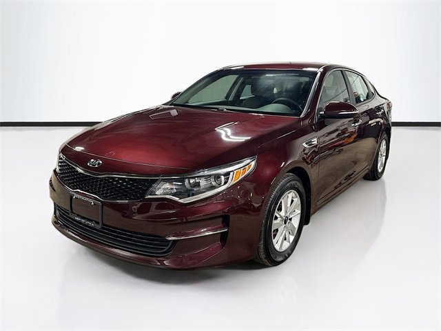 Used 2017 Kia Optima LX image 3