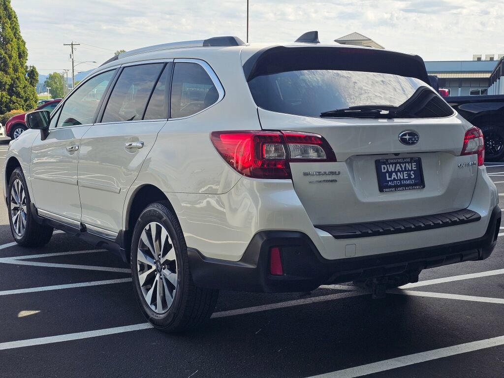 Used 2019 Subaru Outback 2.5i Touring w/ Popular Package #3A AWD/4WD image 3