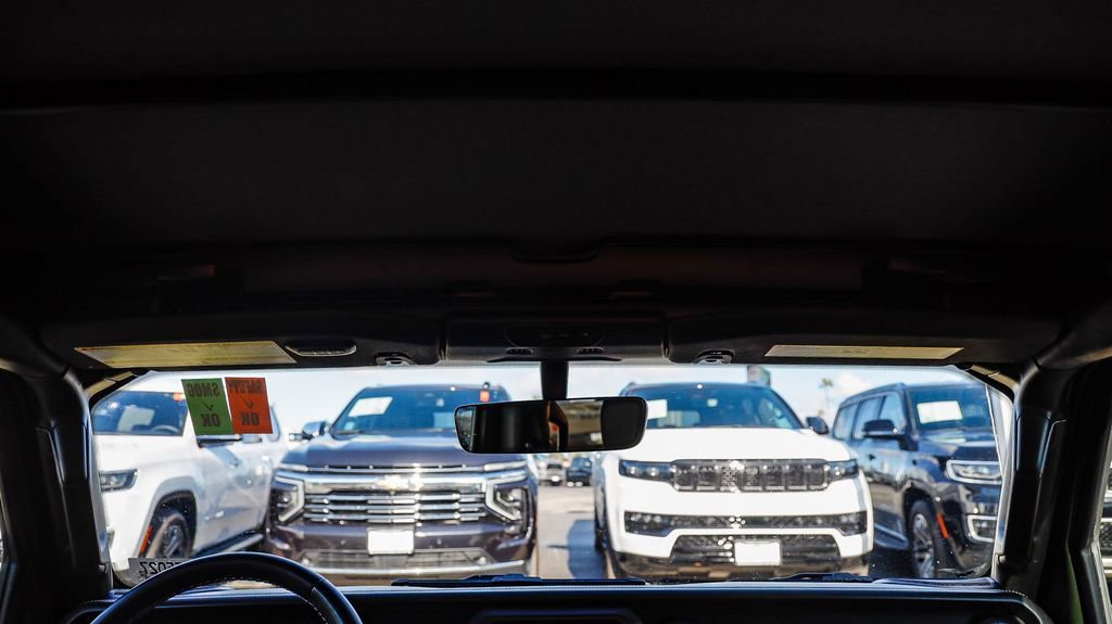 Certified 2022 Jeep Gladiator Overland w/ Trailer Tow Package image 17