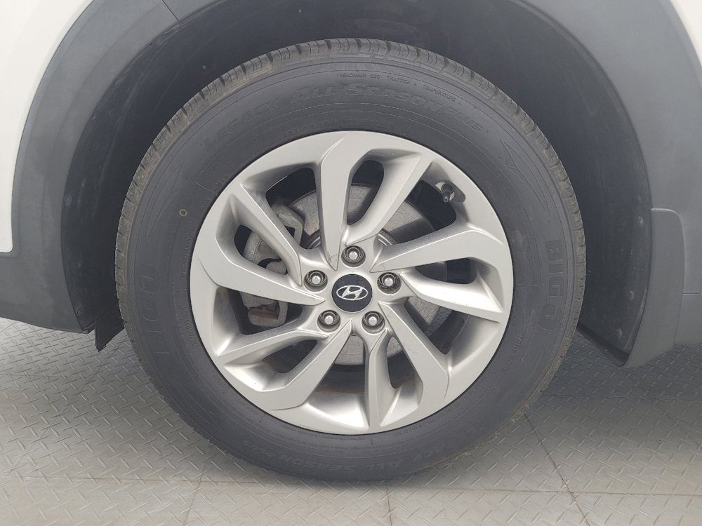 Used 2017 Hyundai Tucson SE AWD/4WD image 31