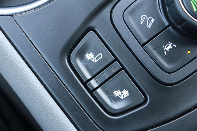 Used 2023 GMC Terrain SLT image 19