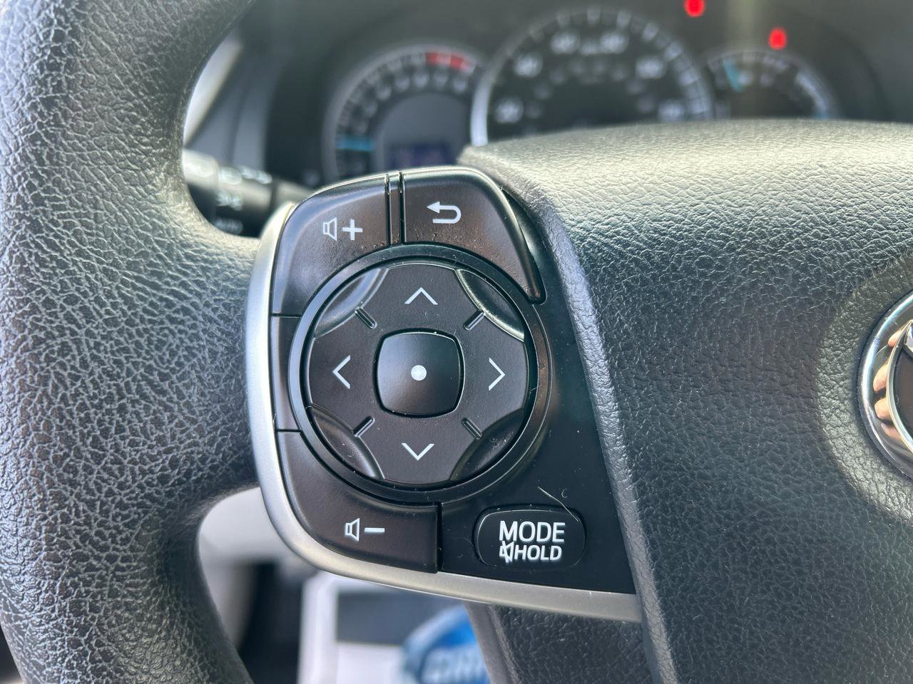 Used 2013 Toyota Camry XLE image 15