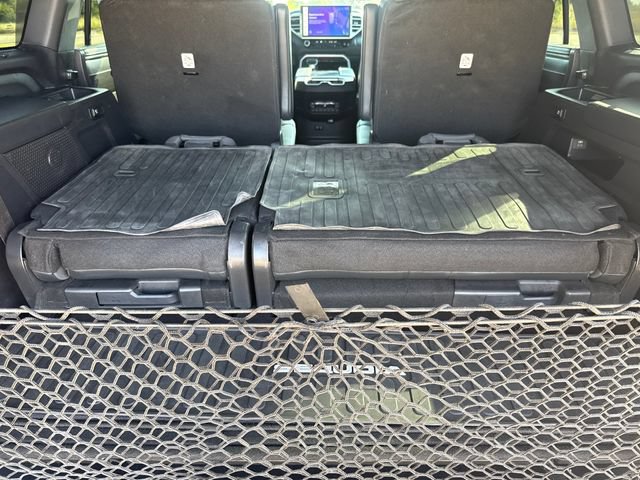 Used 2025 Toyota Sequoia Platinum AWD/4WD image 12