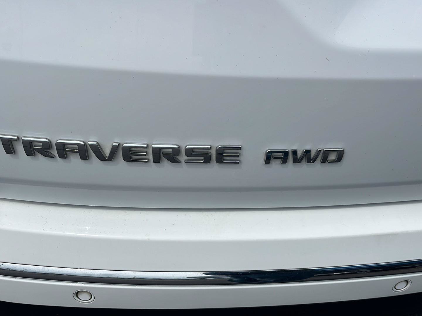 Used 2019 Chevrolet Traverse Premier AWD/4WD image 6