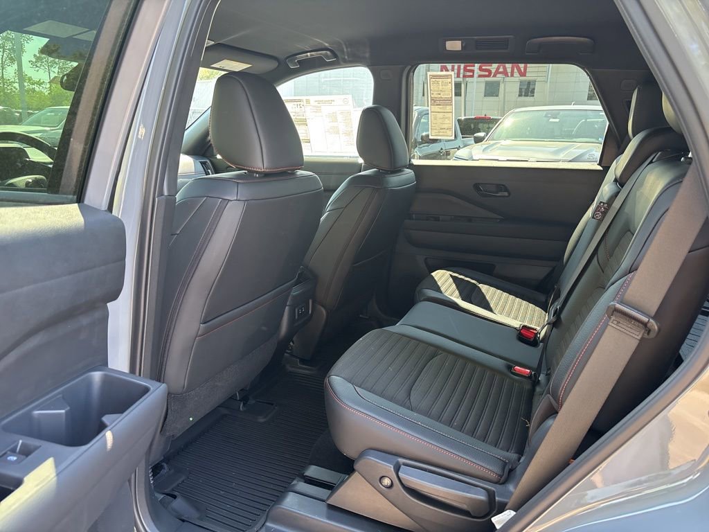 New 2026 Nissan Pathfinder Rock Creek image 15