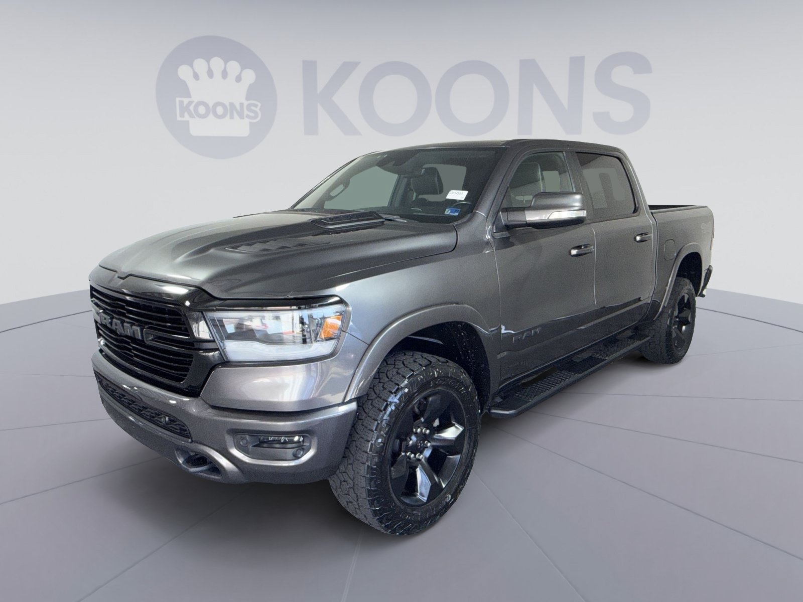 Used 2020 RAM 1500 Laramie AWD/4WD image 1