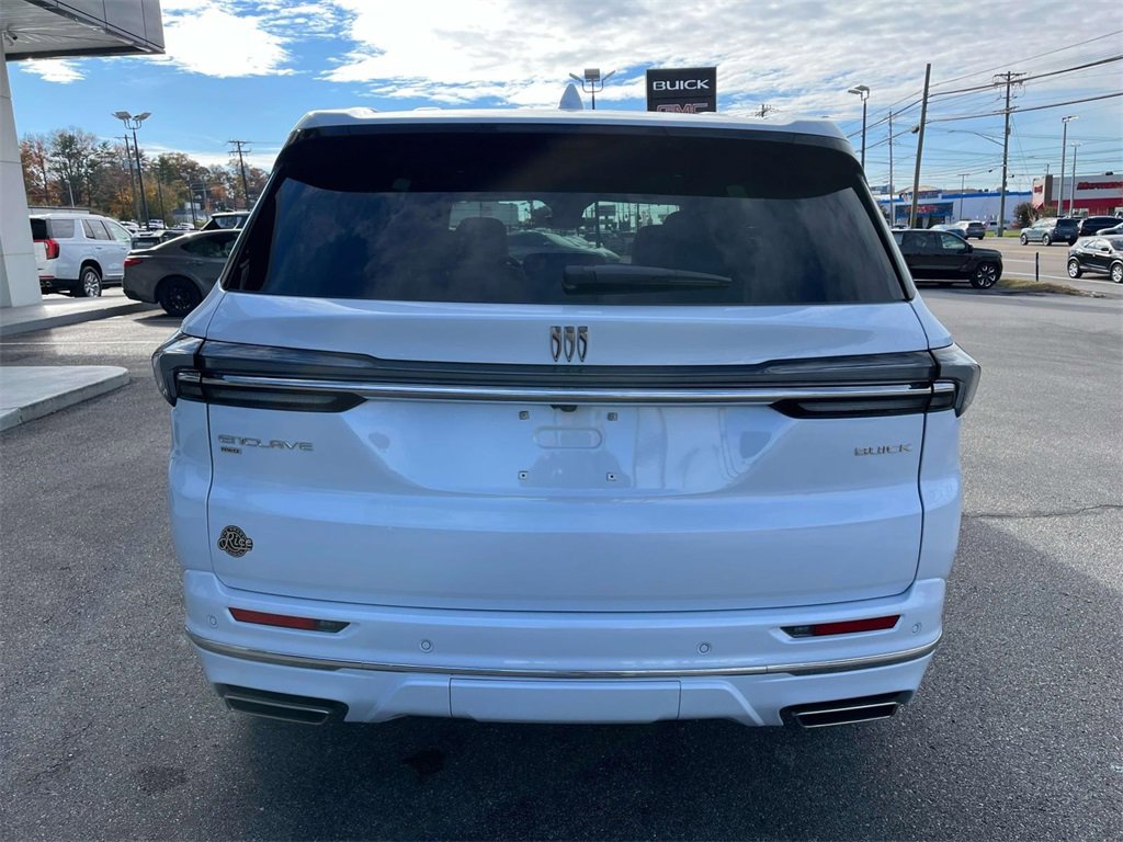 New 2026 Buick Enclave Avenir image 4