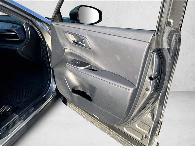 Used 2023 Toyota Crown Platinum image 19