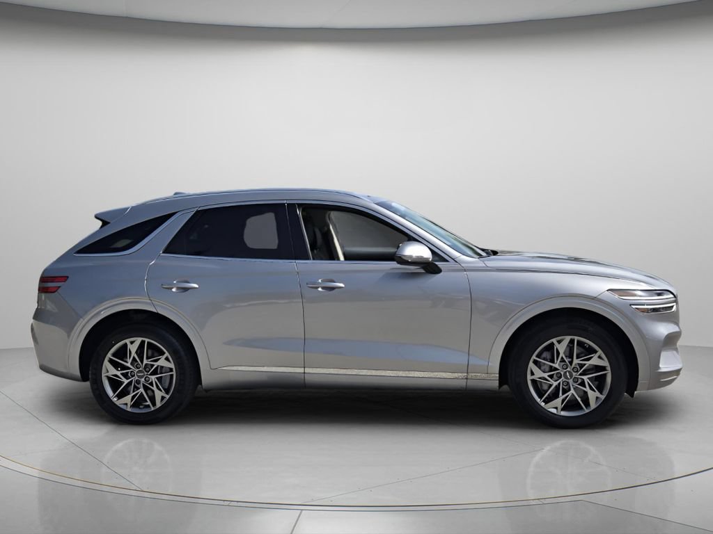 Used 2024 Genesis GV70 2.5T w/ Select Package AWD/4WD image 4