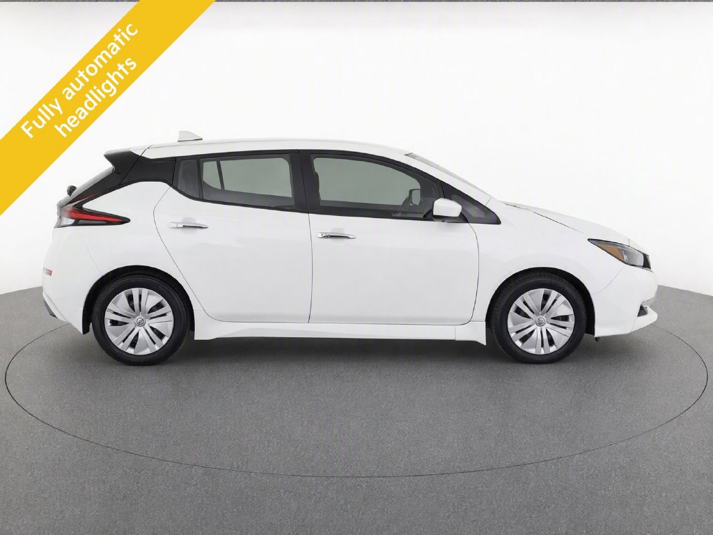 Used 2025 Nissan Leaf S FWD image 8