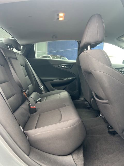 Used 2024 Chevrolet Malibu LT image 29