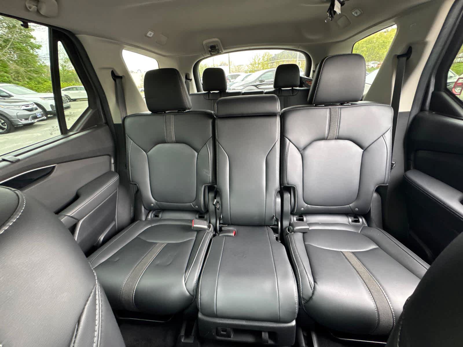 Used 2025 Honda Pilot Touring image 27