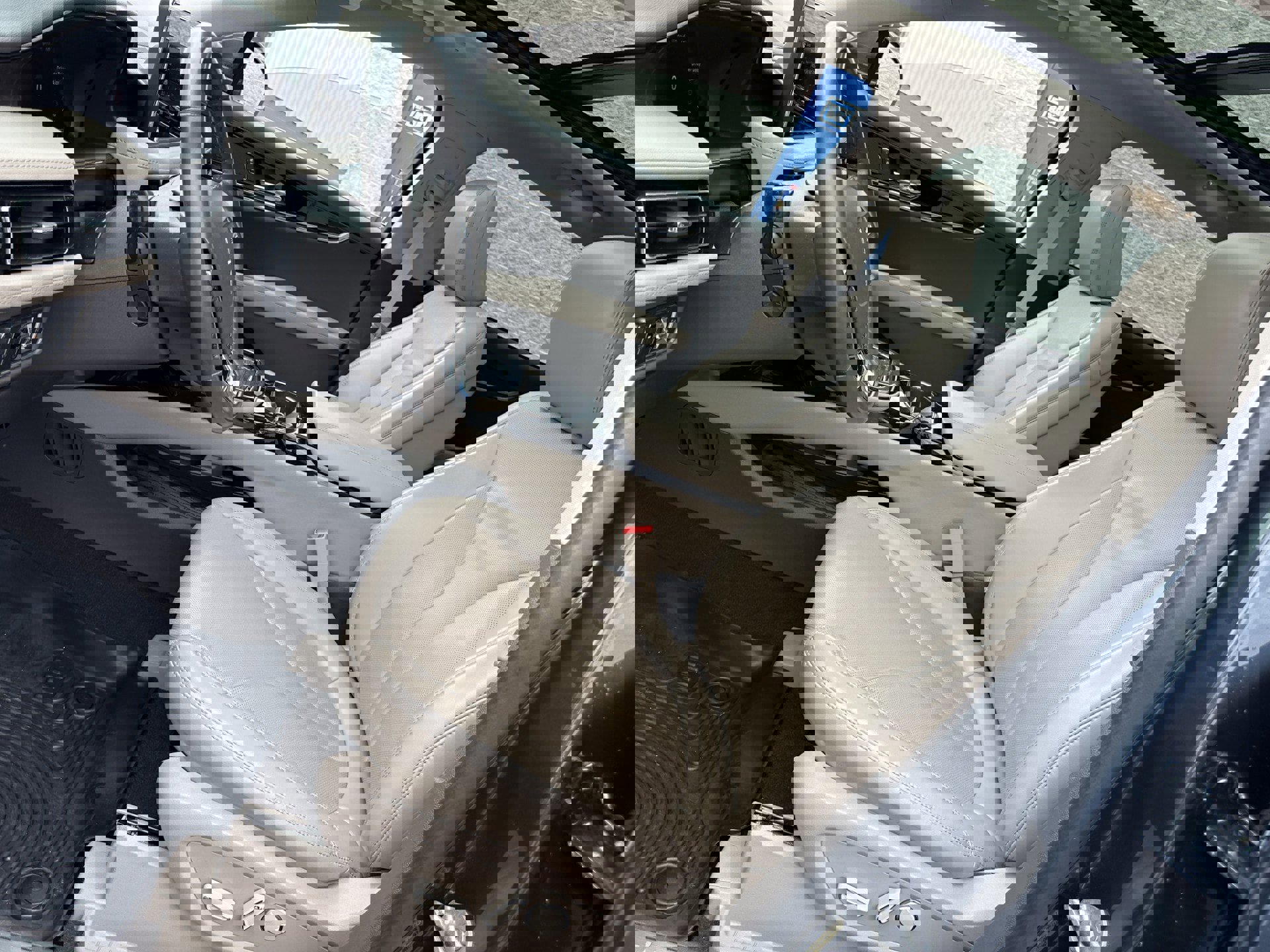 Used 2022 Lincoln Nautilus Reserve image 10