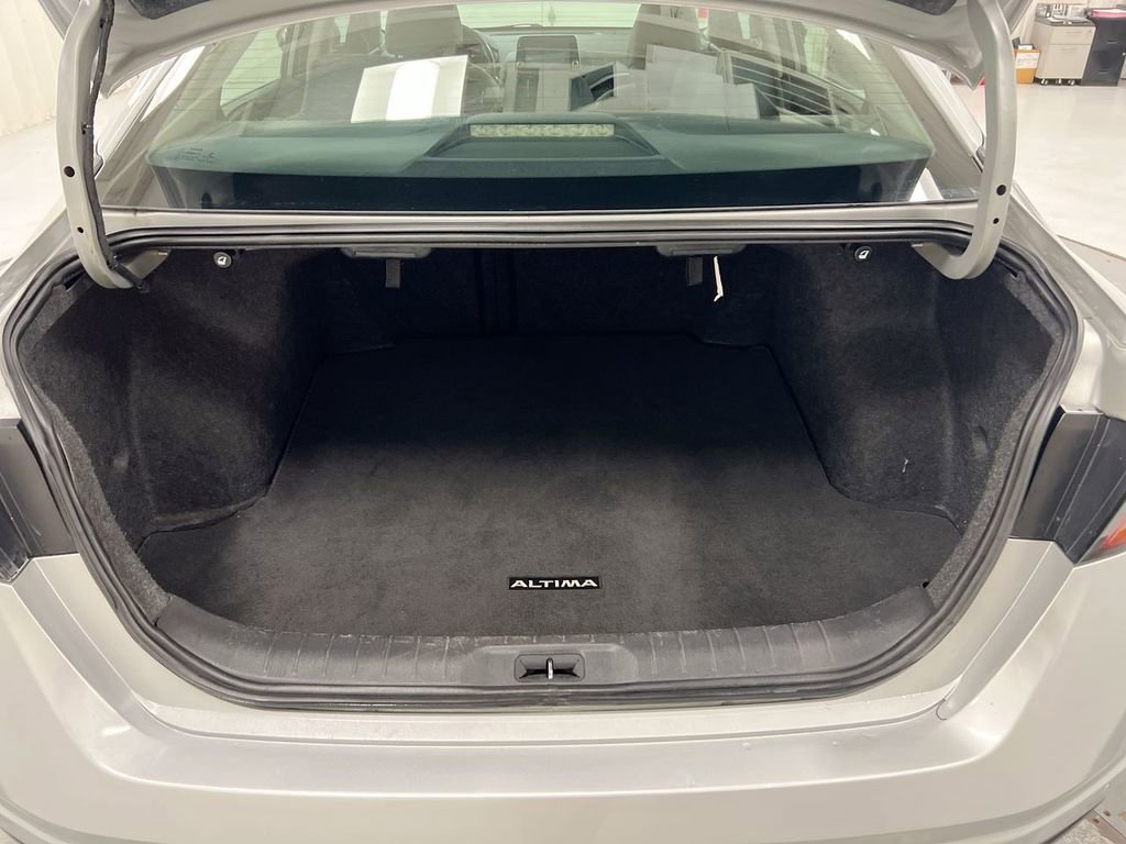 Used 2020 Nissan Altima 2.0 SR image 24