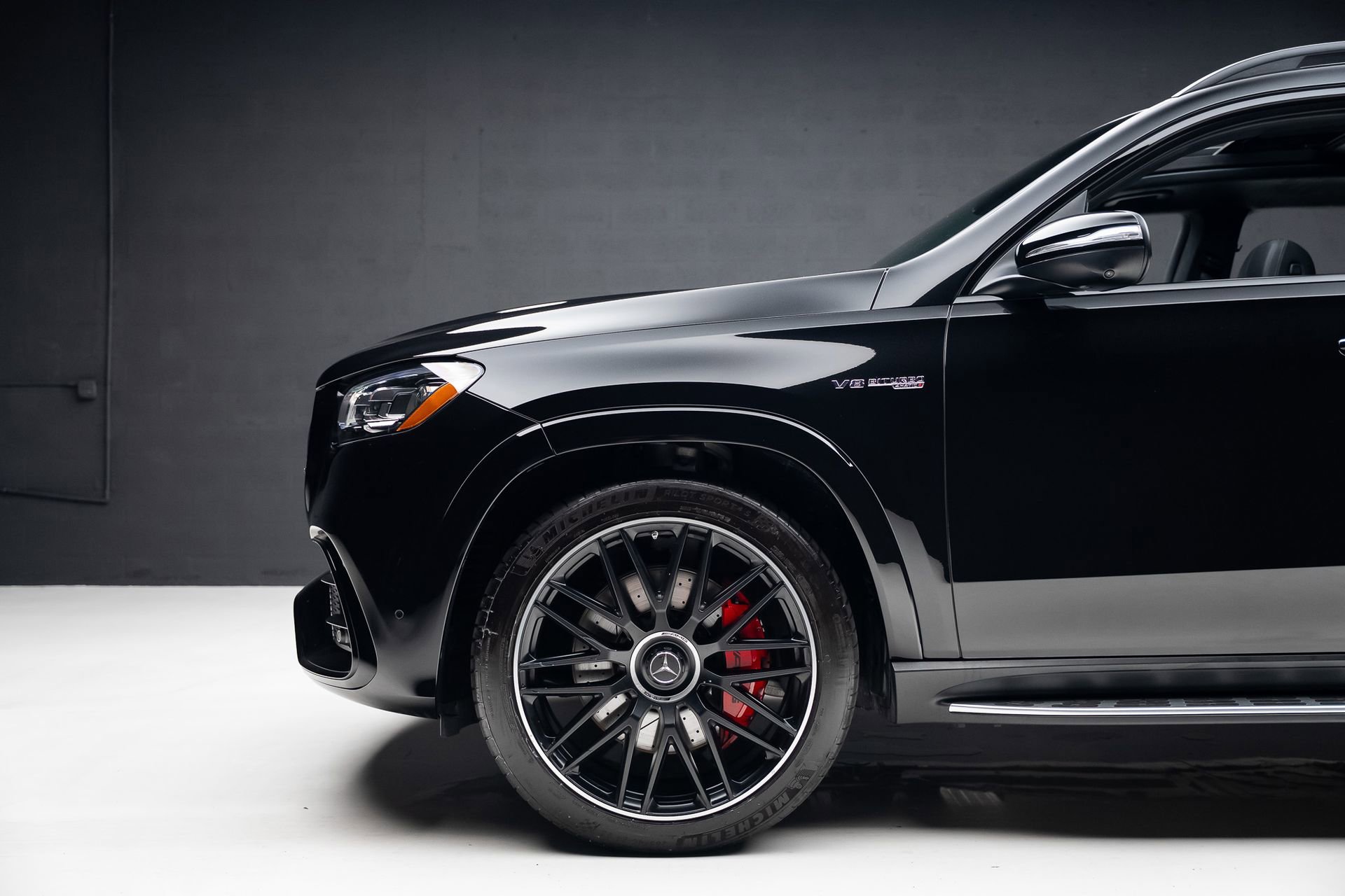 Used 2024 Mercedes-Benz GLS 63 AMG 4MATIC image 20