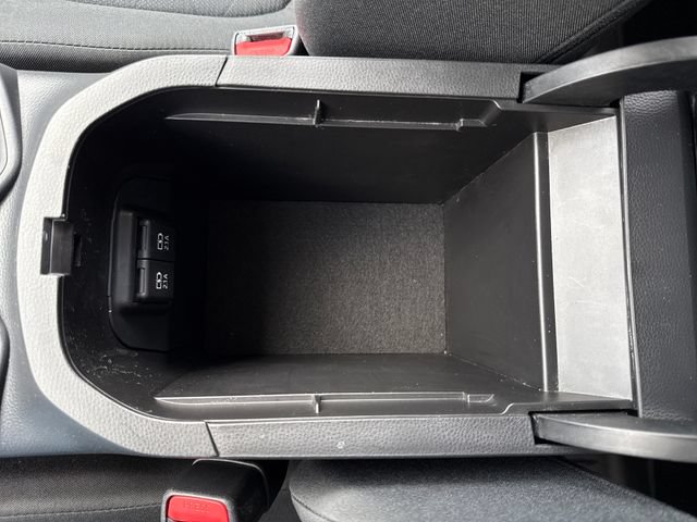 Used 2020 Toyota RAV4 XLE w/ All Weather Liner Package AWD/4WD image 27