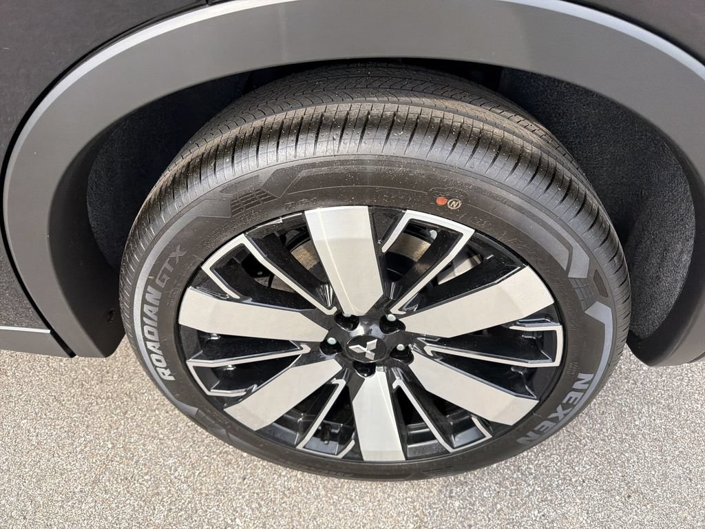 New 2026 Mitsubishi Outlander SE AWD/4WD image 11