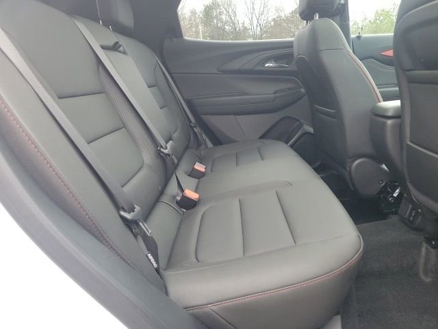 Used 2025 Chevrolet TrailBlazer RS w/ Convenience Package image 22