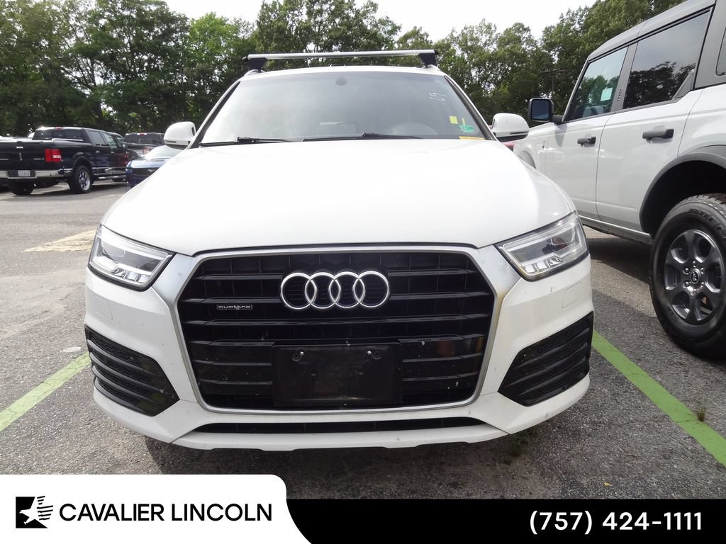 Used 2017 Audi Q3 2.0T Prestige w/ Prestige Package AWD/4WD image 2