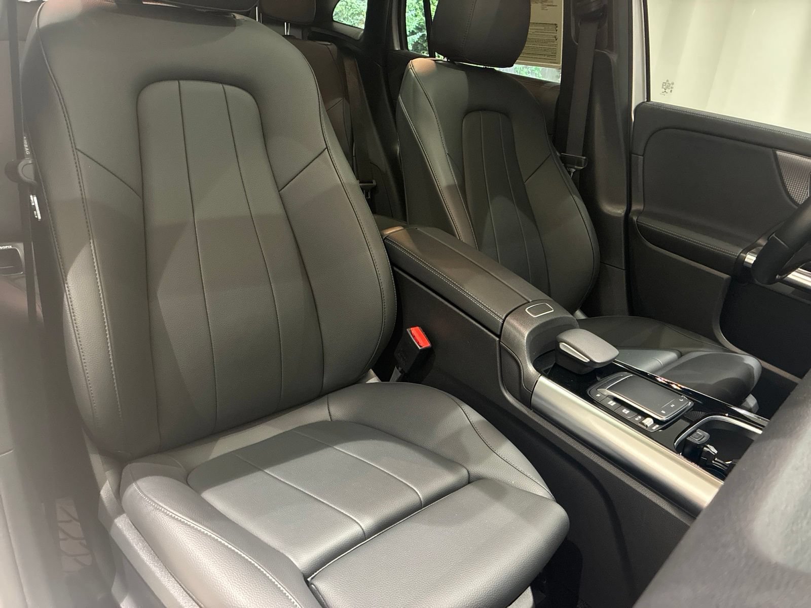 Certified 2023 Mercedes-Benz GLA 250 4MATIC image 29