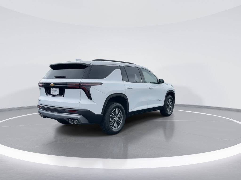 New 2026 Chevrolet Traverse LT FWD image 8
