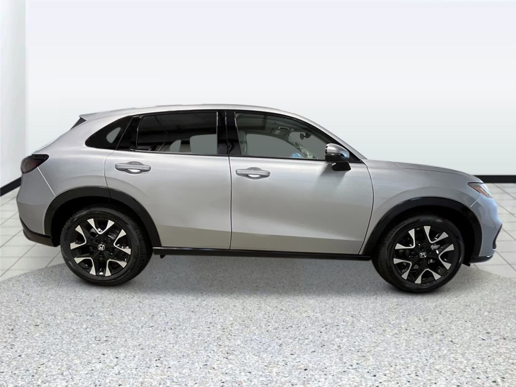 New 2027 Honda HR-V EX-L image 2