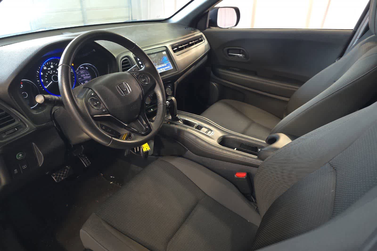Used 2020 Honda HR-V Sport image 14