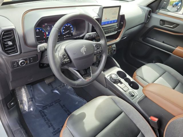 Used 2024 Ford Bronco Sport Outer Banks w/ Tech Package image 16