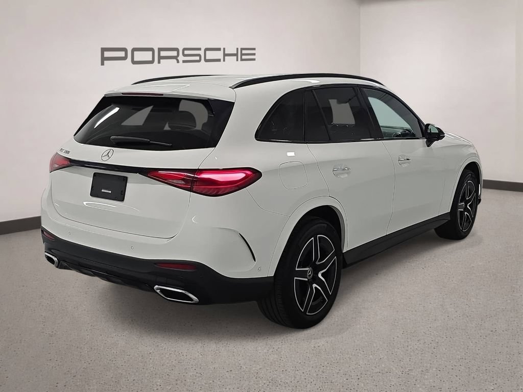 Used 2023 Mercedes-Benz GLC 300 image 7